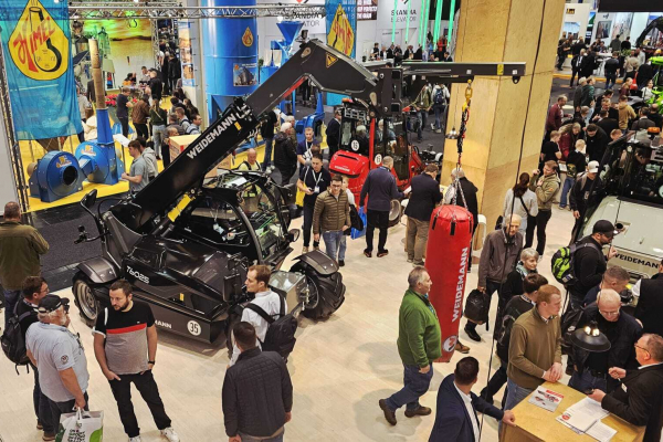TZ Agromex-Agritechnica-Weidemann-Kroger-2025-Obr.0-title-photo